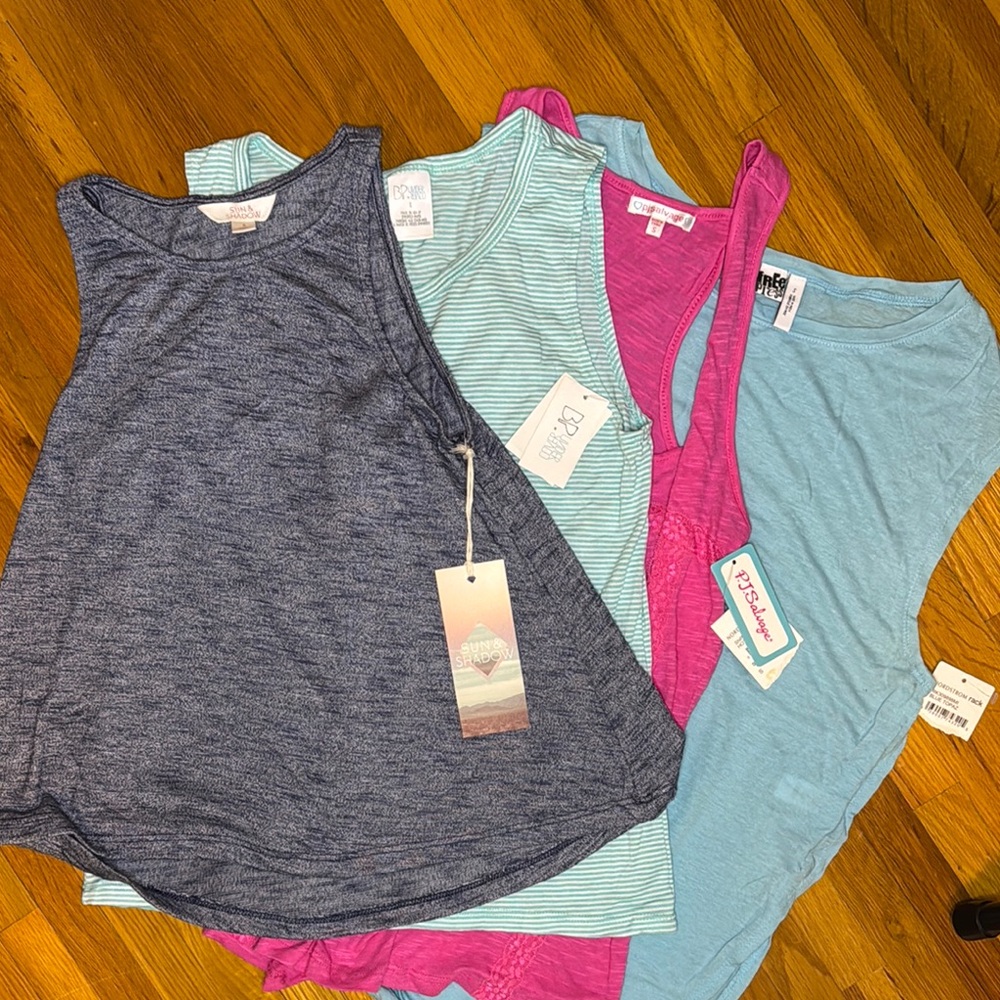 Tank Top Bundle NWT (4)